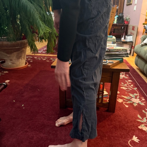 Peace Love World relaxed linen leisure pants - Picture 2 of 10